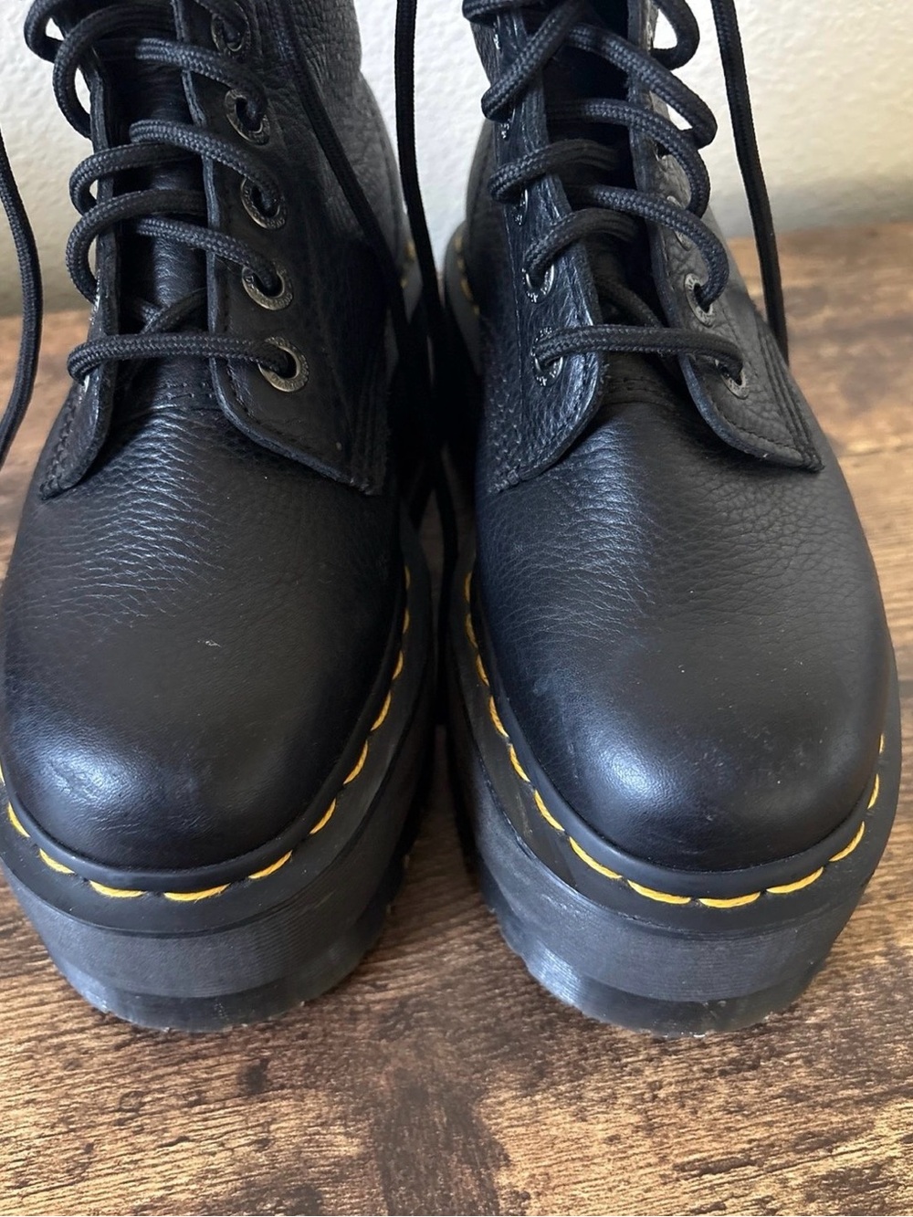 Dr. Martens Pascal Max Black Platform Lace-Up Combat Boots Size 6 - Picture 4 of 8